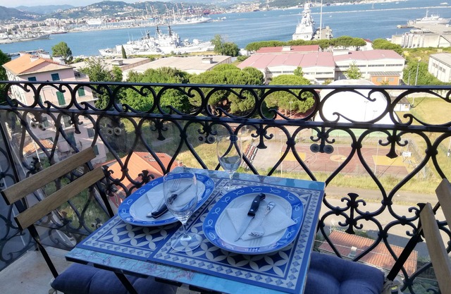 Rosy1-Sea view/private parking IT011015C252YOLH8R