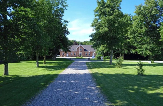 Rotzowlund Bed and Breakfast offers a cozy home away on Djursland, Book Directly