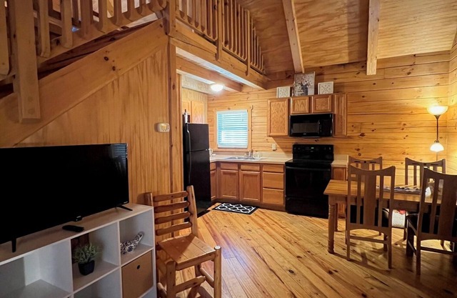 Rough River Cabin