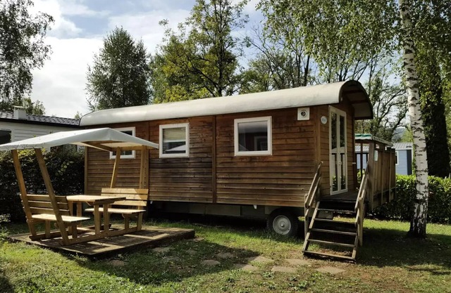 Camping Fischer *** - Trailer 3 Zimmer 4 Personen