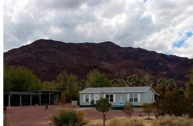 Route 66 Lake House