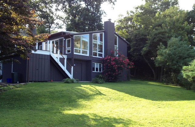 Stilvolles zeitgenössisches Haus in abgelegener Strandgemeinschaft