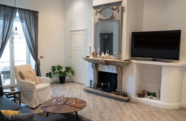 Roy Apartment - Napoli