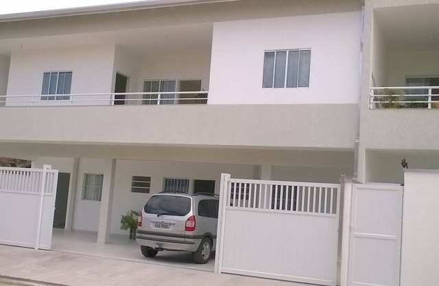 Lernen Sie Ubatuba AP-5 kennen. Kommen Sie zu uns, Komfort und Gemütlichkeit