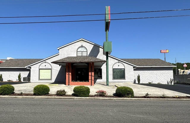 Royal Inn