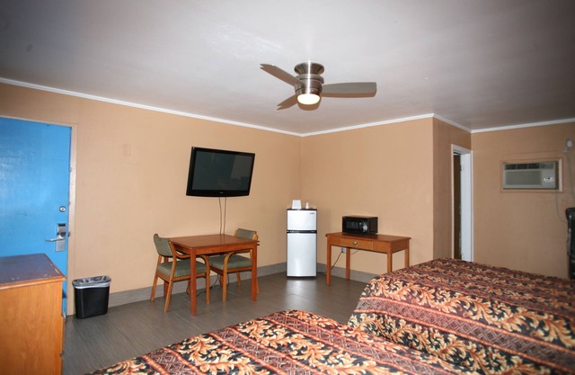 Royal Inn