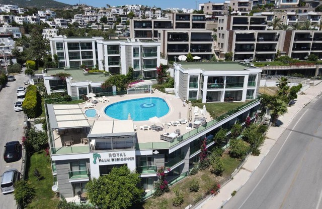 Royal Palm Residence