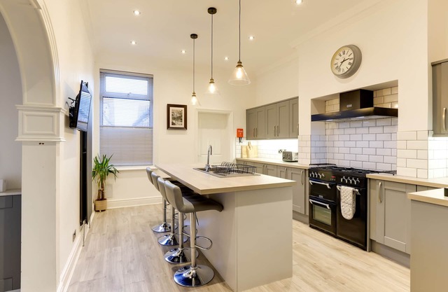 Royal Victoria House