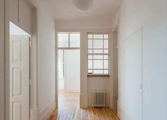 Rua Tenente Campos Rego, Ground Floor