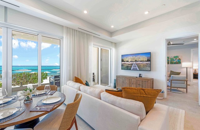 Rum Point Resort: Family Suite, 1st Floor East