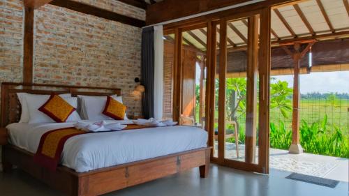 Rumah Tengah Sawah Bali