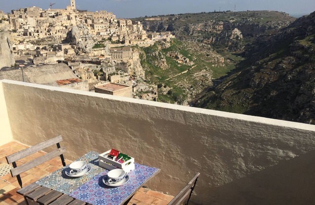 RupeSuiSassi ist ein typisches Haus der Sassi von Matera mit einer herrlichen Aussicht.