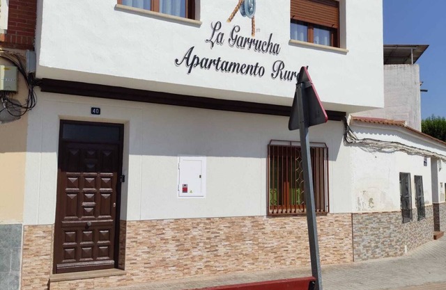 RURAL APARTMENT LA GARRUCHA 20 MINUTES FROM THE RUIDERA LAGOONS