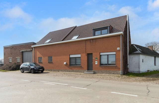 Rural Holiday Home with Sauna in Honnelles