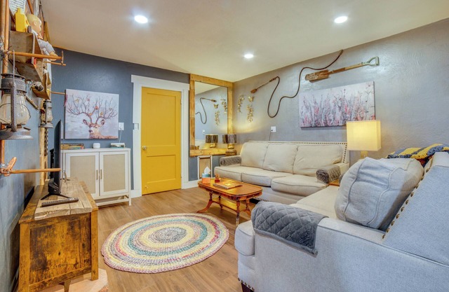 Rural Nevada Retreat: Near Walker River!