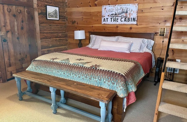 Rustic 1-Bedroom Cabin near Teton Village