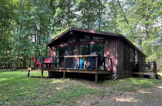 Rustic 3 bedroom cabin #2 at Deep woods
