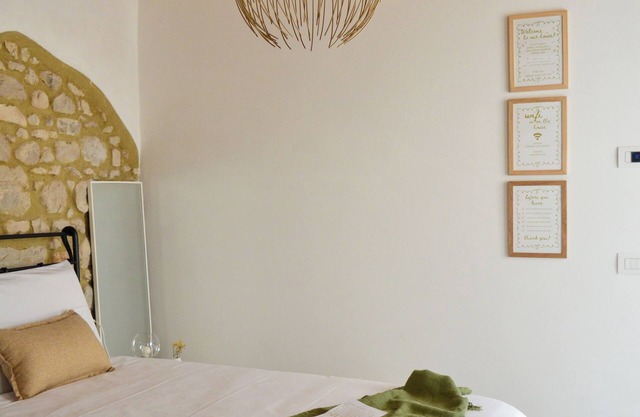 Rustic and bright cottage, warm and essential, perfect for relaxing
