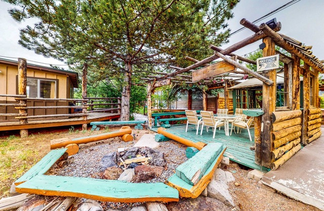 Rustic cabin with magnificent shared amenities
