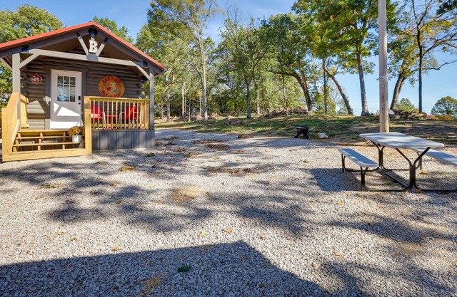 Rustic Caledonia Cabin Near State Parks & Boating!
