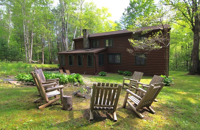 Rustic Catskills Hütte, auf 3 privaten Morgen, zwischen Woodstock und Phoenicia