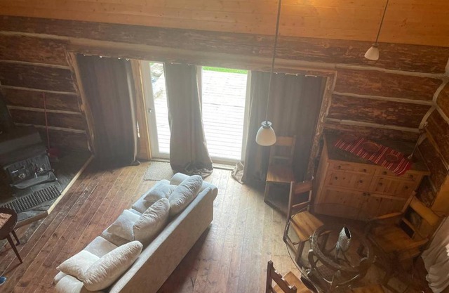 Rustic Dream Cabin at Beaverfoot