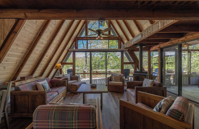 Rustic Fox by Innsbrook Vacations!