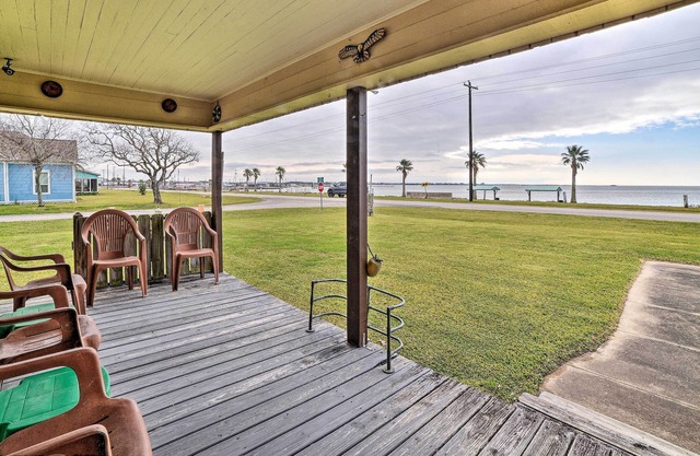 NEW! Rustic Getaway w/ Grill - On San Antonio Bay!