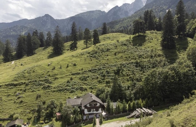 Ferienwohnung Jägerlodge am Waldrand in Grainau