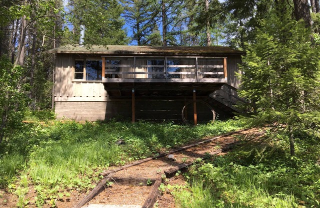 Rustikale Lakeside Cabin - 3 Meilen vom Glacier Park - bekommen eigenen Strand & Dock!