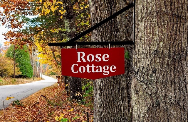 Rustic Rose Cottage of Historic West Lebanon