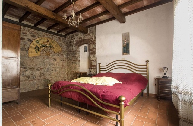 Rustic Tuscan style apartment