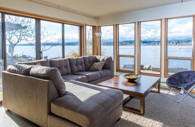 Rustikales Cottage am Wasser