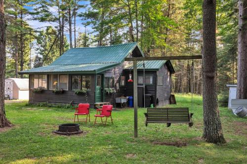 Rustic Willow Retreat - Outdoor Adventures cabin