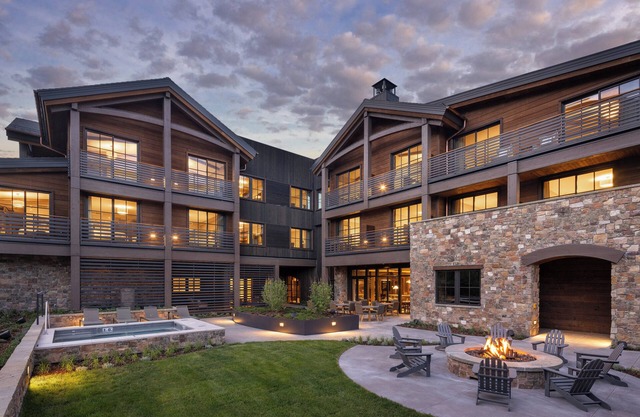 Rusty Parrot Lodge and Spa