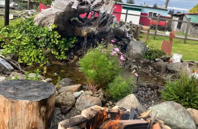RV in charming Forks with WiFi, AC. Happy travel and 1 block from Bella’s house!