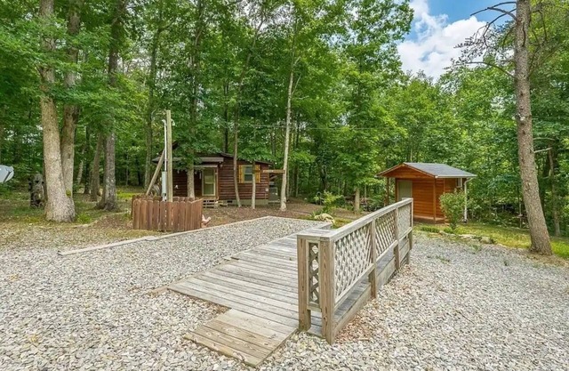 RV Pad w/Full Hookups, WiFi, & a Deck! Pet Friendly