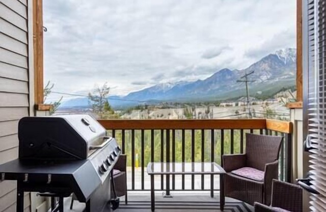 Sable Ridge View Suite - Fireplace - Pool - A/C