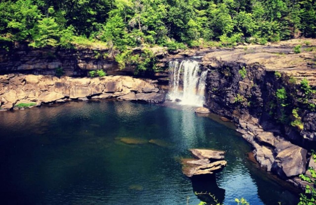Sacred Sanctuary ~ Walking Distance to Downtown Fort Payne AL.