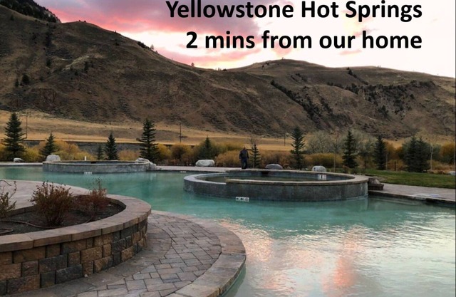 NEUE AUFLISTUNG! Schönes Haus 10 Meilen vom Yellowstone National Park!