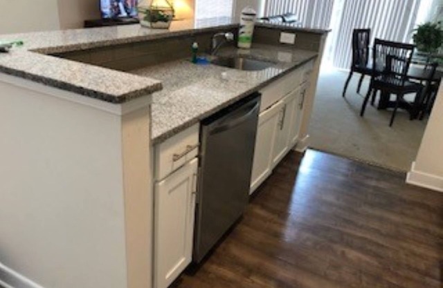 Safe and Secure Downtown location! Close to Proctors and Jay Street Market!