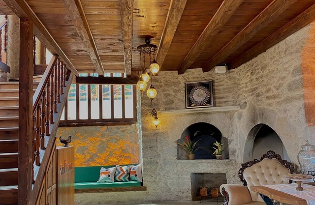 Saffronia 1900 Boutique Hotel