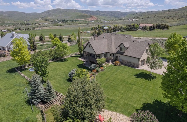 Sage Haven: 7BR+ Lodge Near Deer Valley | Sleeps 24 | Decks, Views, Event Ready