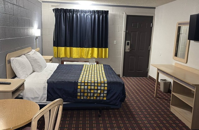 Sage & Sand Motel