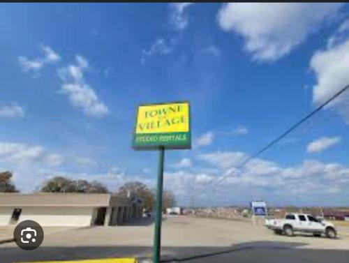 Saint Roberts Town and Village Motel