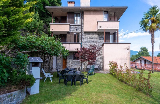 Salice Verde (GLA134) by Interhome