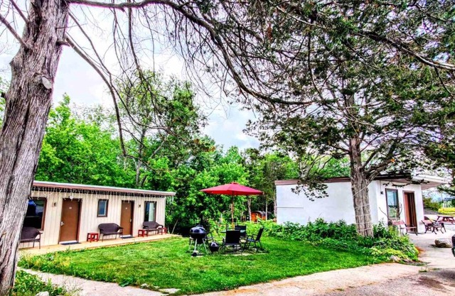 Salmon River Motel