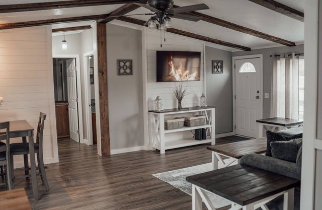 Salmon River Retreat - Perfect for Fisherman, Snowmobilers and Families!