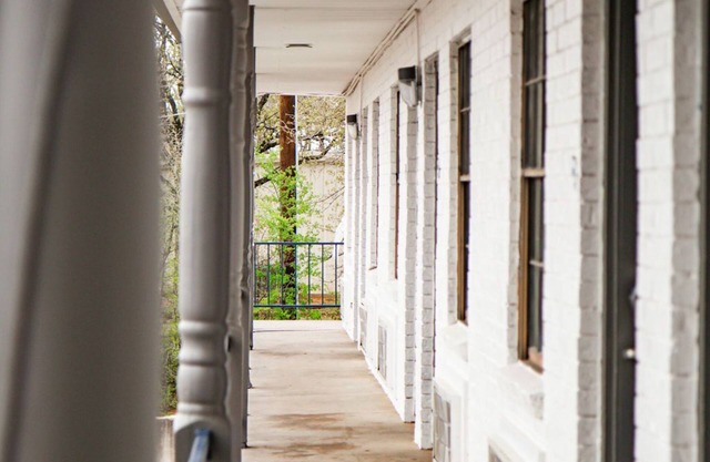 Salt Creek Lodge