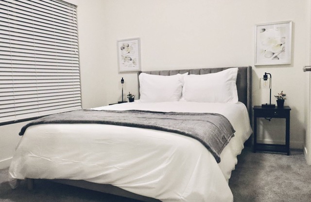 Salt Lake City’s Luxury 2-bedroom Apartment